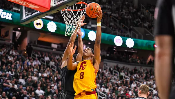 Jerry Easter II going for a layup against Michigan State