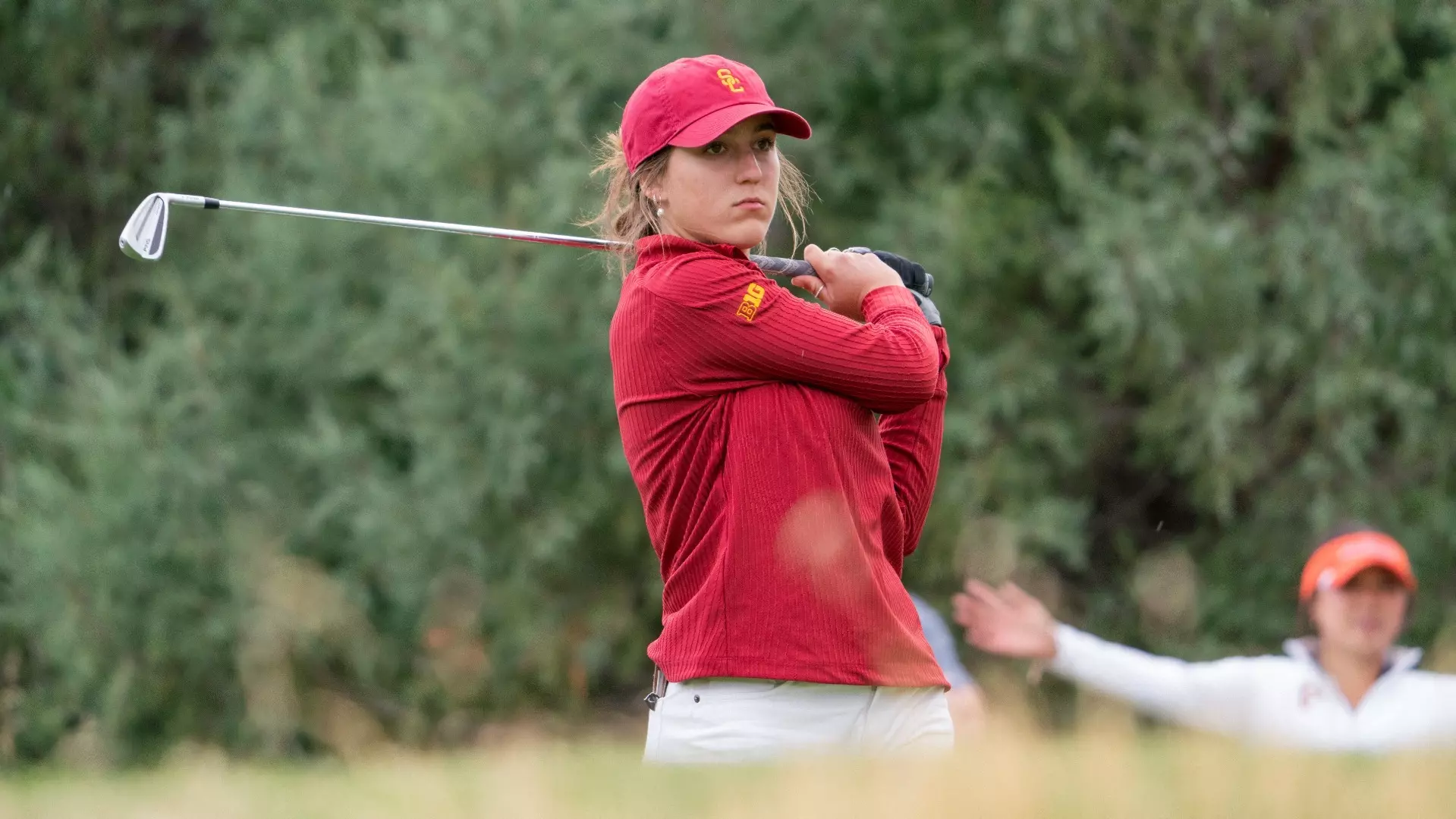 Sarah Hammett tees off at the 2026 Golfweek Red Sky Classic