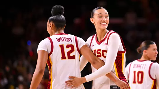 JuJu and Jazzy embrace during a game play
