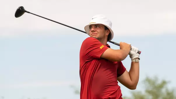 Deitrek Gill tees off at the Bombs Darts Birds Collegiate