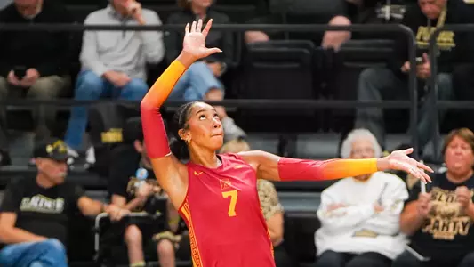 USC women's volleyball middle blocker Leah Ford goes up to serve a ball against Purdue at Holloway Gymnasium in West Lafayette, Ind.