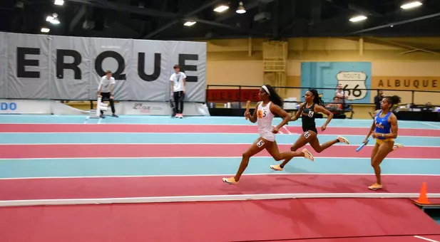 joelle trepagnier in the women's relay