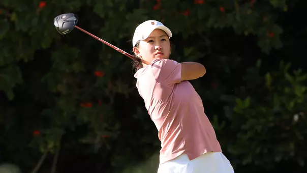 Elise Lee tees off at the Therese Hession Regional Challenge
