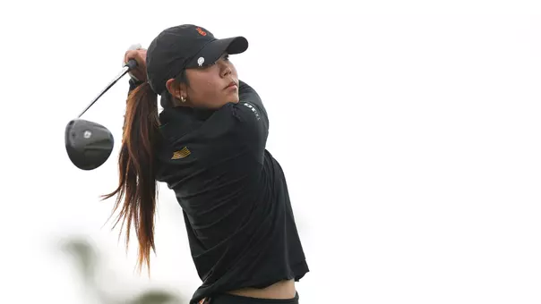 Jasmine Koo swings a driver at the GameAbove Invitational