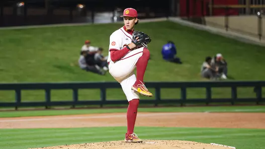 Mason Edwards pitching at Dedeaux Field.