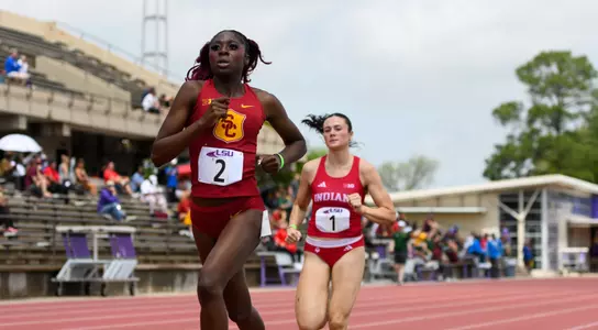Oluwatosin Awoleye breaks freshman record in 800m at LSU