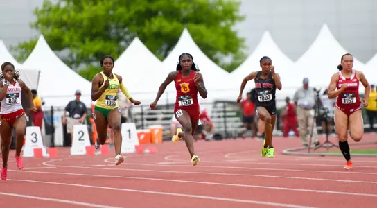 Brianna Selby runs the 100m at Nebraska