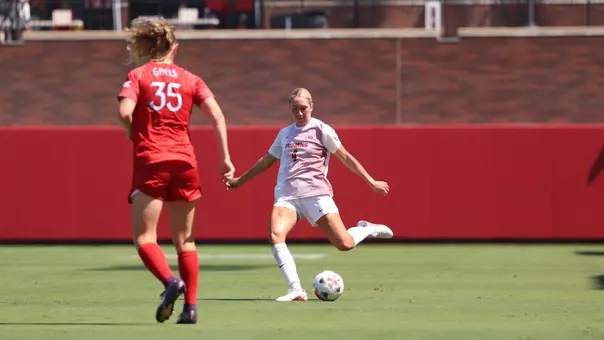 Hadley Snyder clears a ball against Saint Mary's