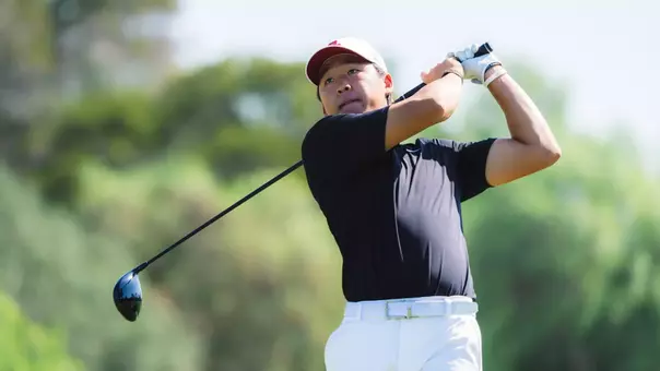 Joshua Hong tees off at the Vuori Invitational