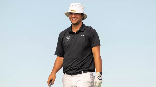 Deitrek Gill waits to tee off at the Bombs Darts Birds Collegiate