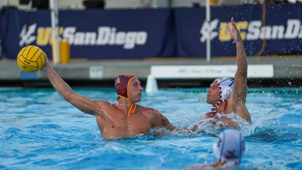 Apostolos Georgaras game action vs. Saint Mary's
