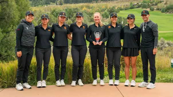 The USC women's golf team poses with the trophy at the 2026 Golfweek Red Sky Classic