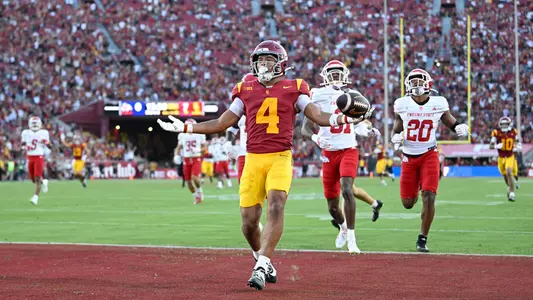 USC Trojans Football wide receiver Trent Mosley scores touchdown against Fresno State Bulldogs