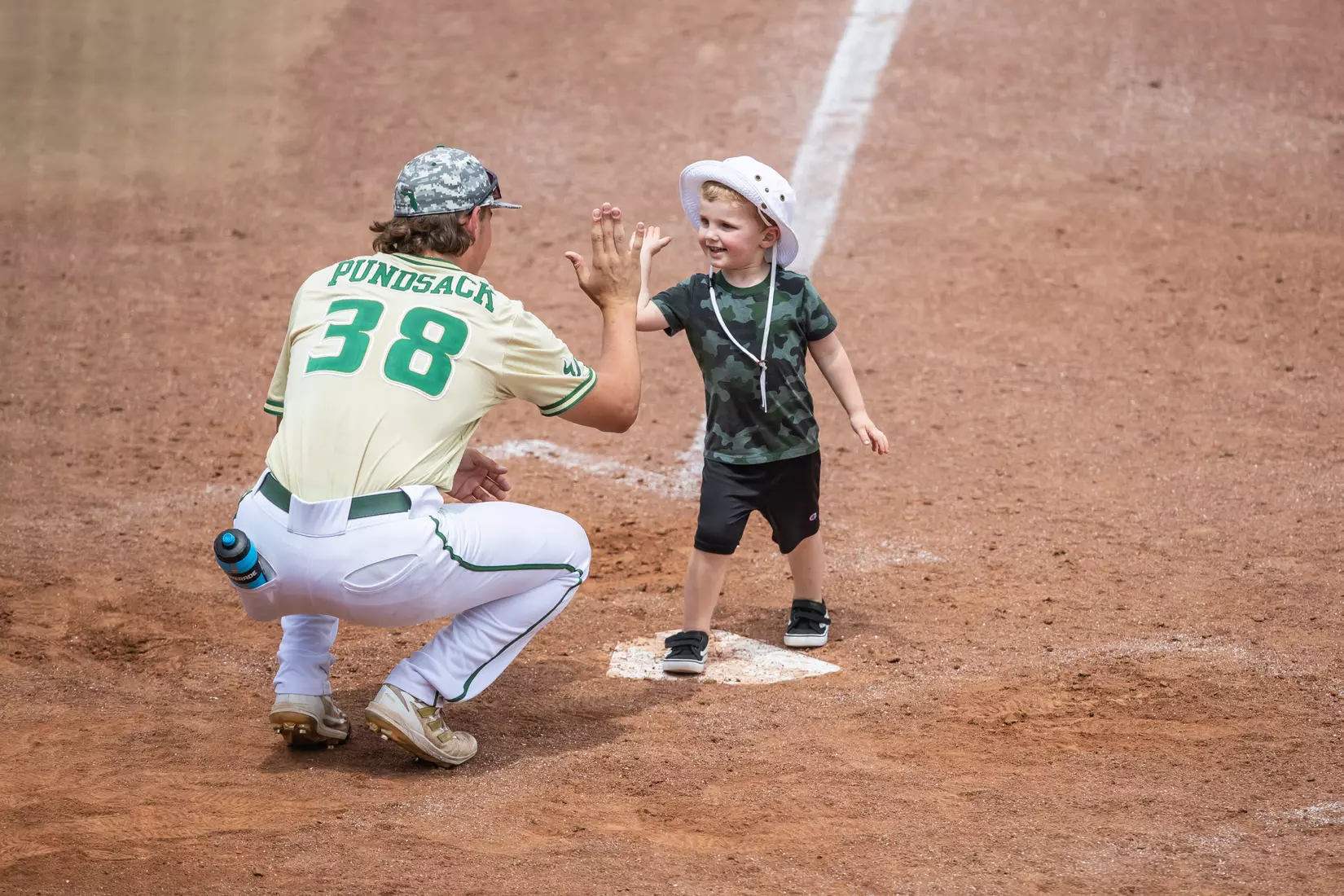 South Florida Bulls during a baseball game against the Memphis University Tigers at the USF Baseball Stadium on April 16, 2022. (Mary Holt/South Florida Athletics)