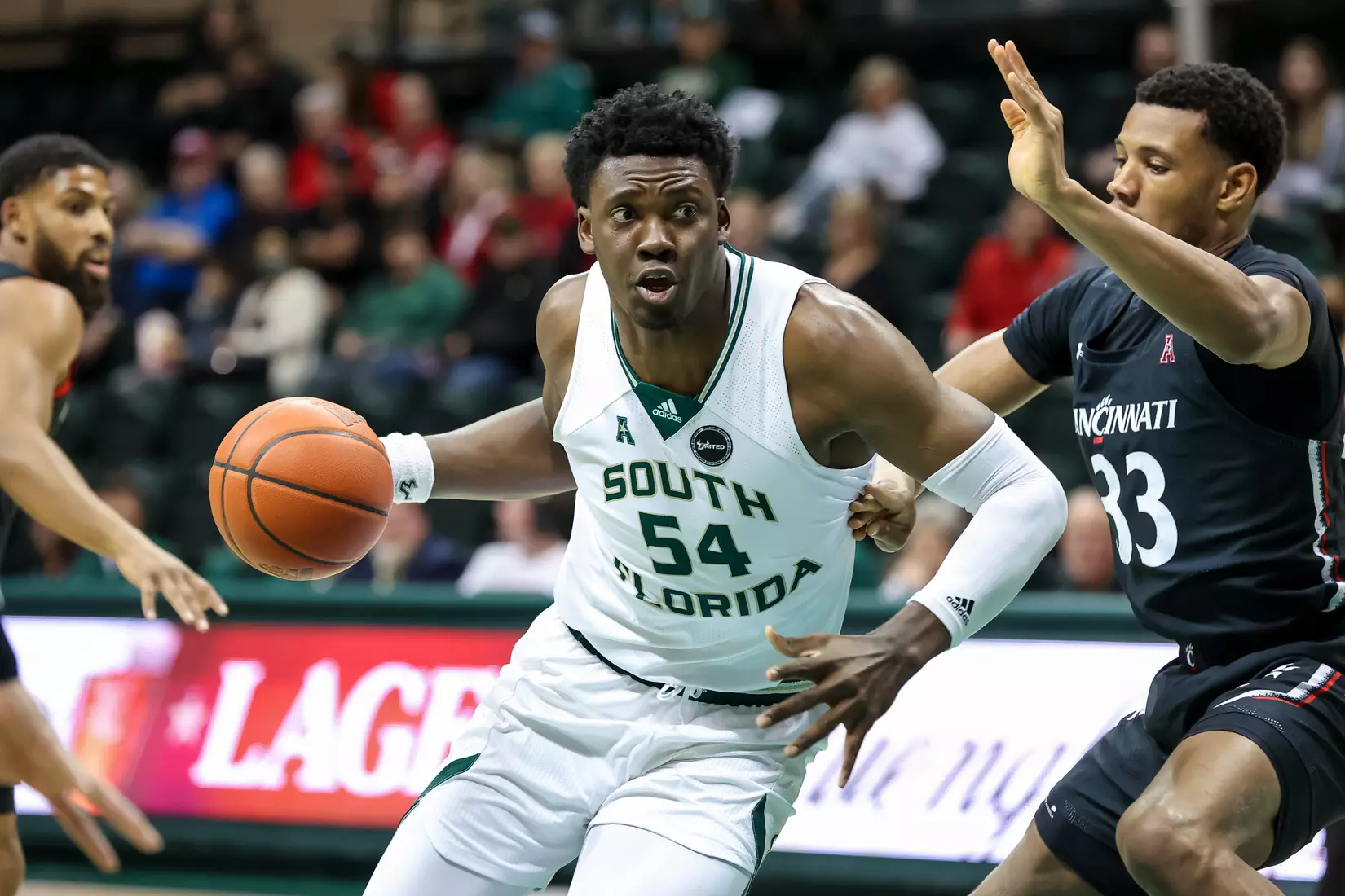 South Florida Bulls during a men's basketball game against the Cincinnati Bearcats at the Yuengling Center on February 9, 2022. (Mike Carlson/South Florida Athletics)