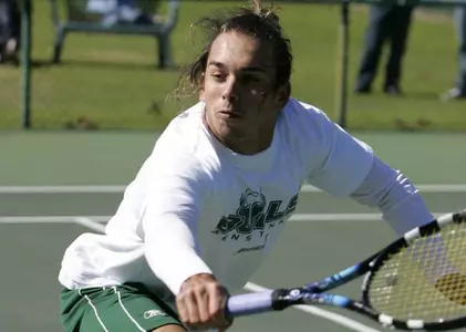 Men?s Tennis Plays a Man Down; Fall to Rice, 6-1