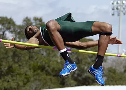 USF Completes Florida Relays
