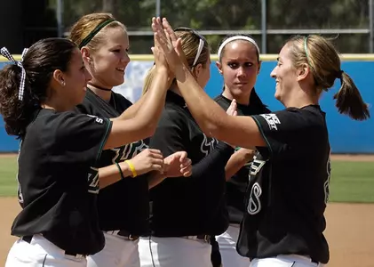 Softball No. 2 Seed In Championship; Plays Pittsburgh On Thursday