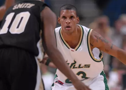 No. 10 Pittsburgh Pulls Away For 69-48 Win Over USF