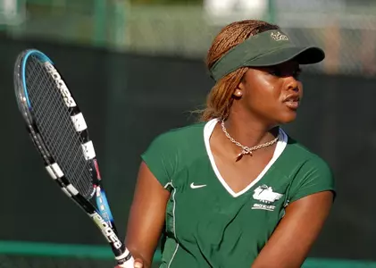 USF?s Robinson Garners Top 10 ITA Ranking; Women?s Team Ranked 33rd