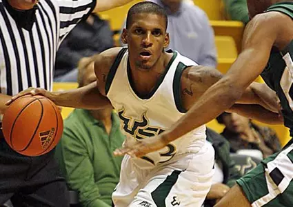 Verdejo Paces Bulls In Win