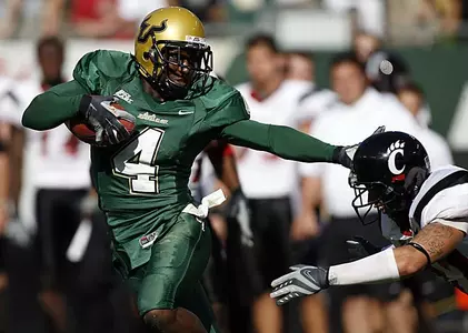 USF Falls to Cincinnati, 38-33