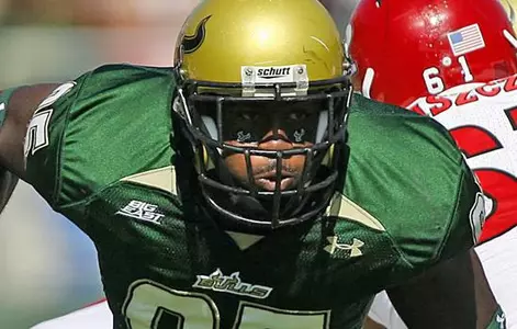 George Selvie: Making A Living in the Backfield