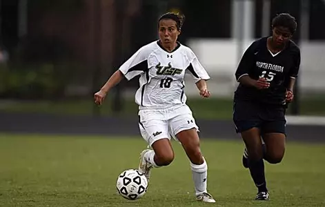 W. Soccer Tally 1-0 Win Over UCF