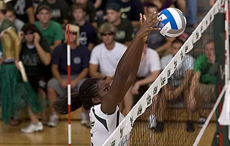 VB Wins Five Set Thriller at West Virginia