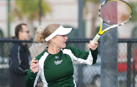 Women's Tennis Fall, 5-2, to Colorado