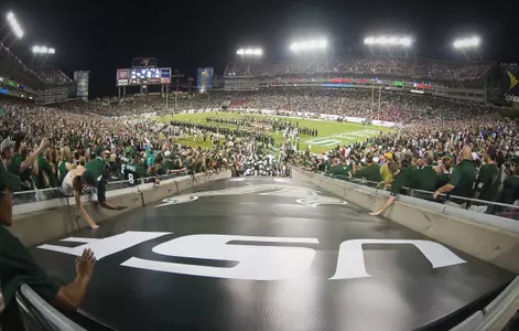 Bulls To Face Bearcats In 8 PM Kick At Ray Jay