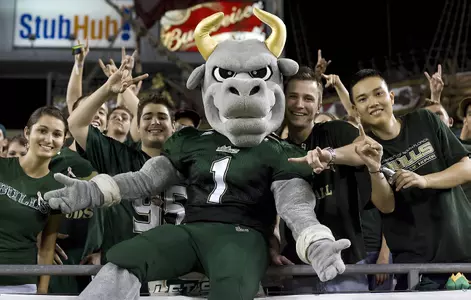 USF & HART Partner for 2nd Annual Food & Toy Drive