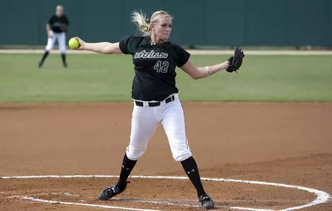 Northern Illinois Tops USF in Extra Innings, 2-1