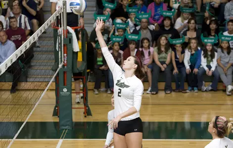 Bulls Take No. 16 UK To Five Sets, Fall 3-2