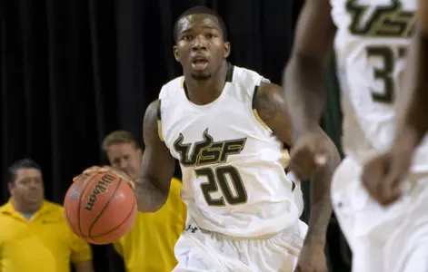Live Chat Transcript: Louisville Takes Care of USF, 73-52