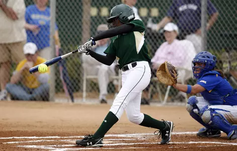 Gordon, Richardson Lead Bulls in 5-0 Romp Over Eagles