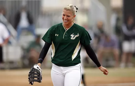 Softball Chat Transcript: Bulls Split On Day One