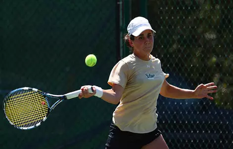 Bulls Fall 5-2 at No. 2 Florida