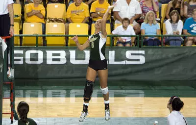 After Strong Start Bulls Fall To Lobos, 3-1