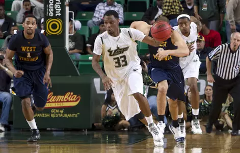 Chat Transcript: Jones' Career Night Propels USF Over Friars