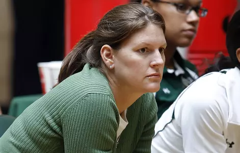 Claire Lessinger Resigns as USF Volleyball Coach