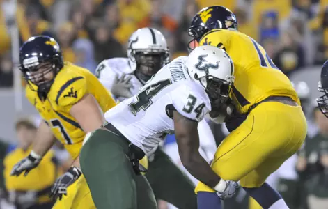 Bulls Can't Overcome No. 25 West Virginia, Fall 20-6