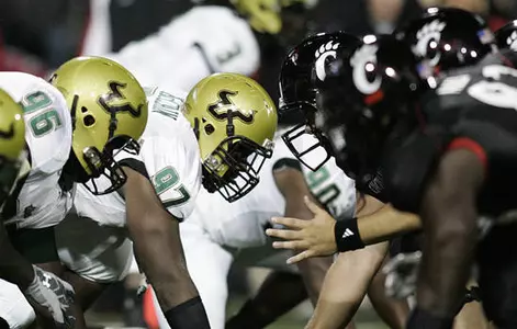 Gameday Final: Bulls Knock off Bearcats, 38-30