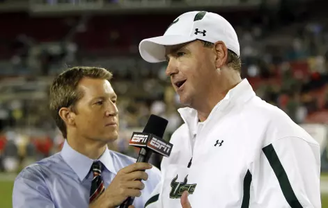 BullsVision: Holtz Talks Pitt in Weekly Press Conference