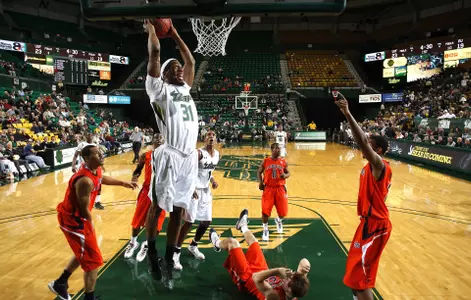 Famous Scores Season-High In Win Over Auburn