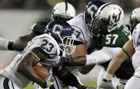 USF Upended by UConn, 19-16