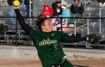 Softball wins two more during fall season