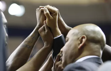Join the Bulls at the Men's Basketball Banquet