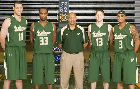 Coach Heath and Seniors Talk about USF vs. UConn