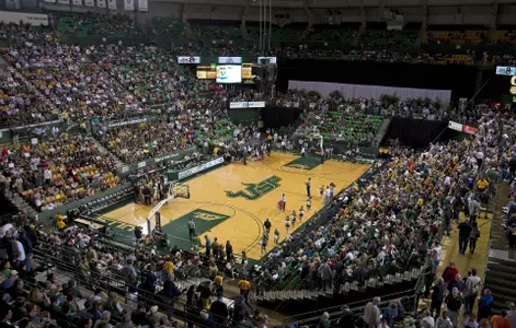 Free Food for Students at Basketball Opening Night